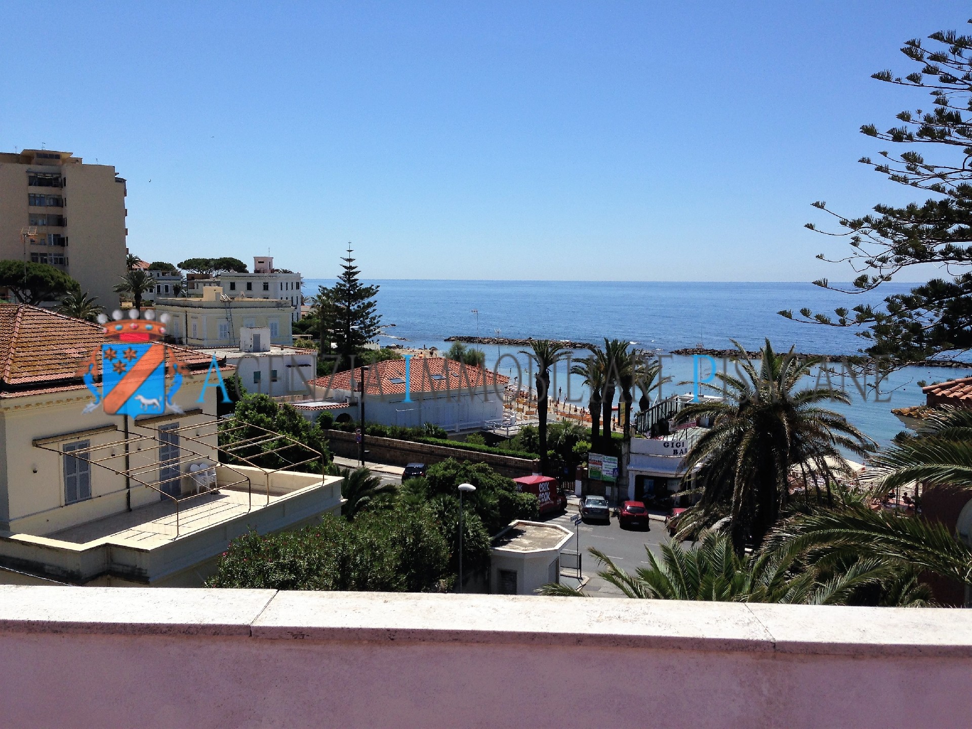 Vista sul mare - Agenzia Immobiliare & Architettura Pisacane
