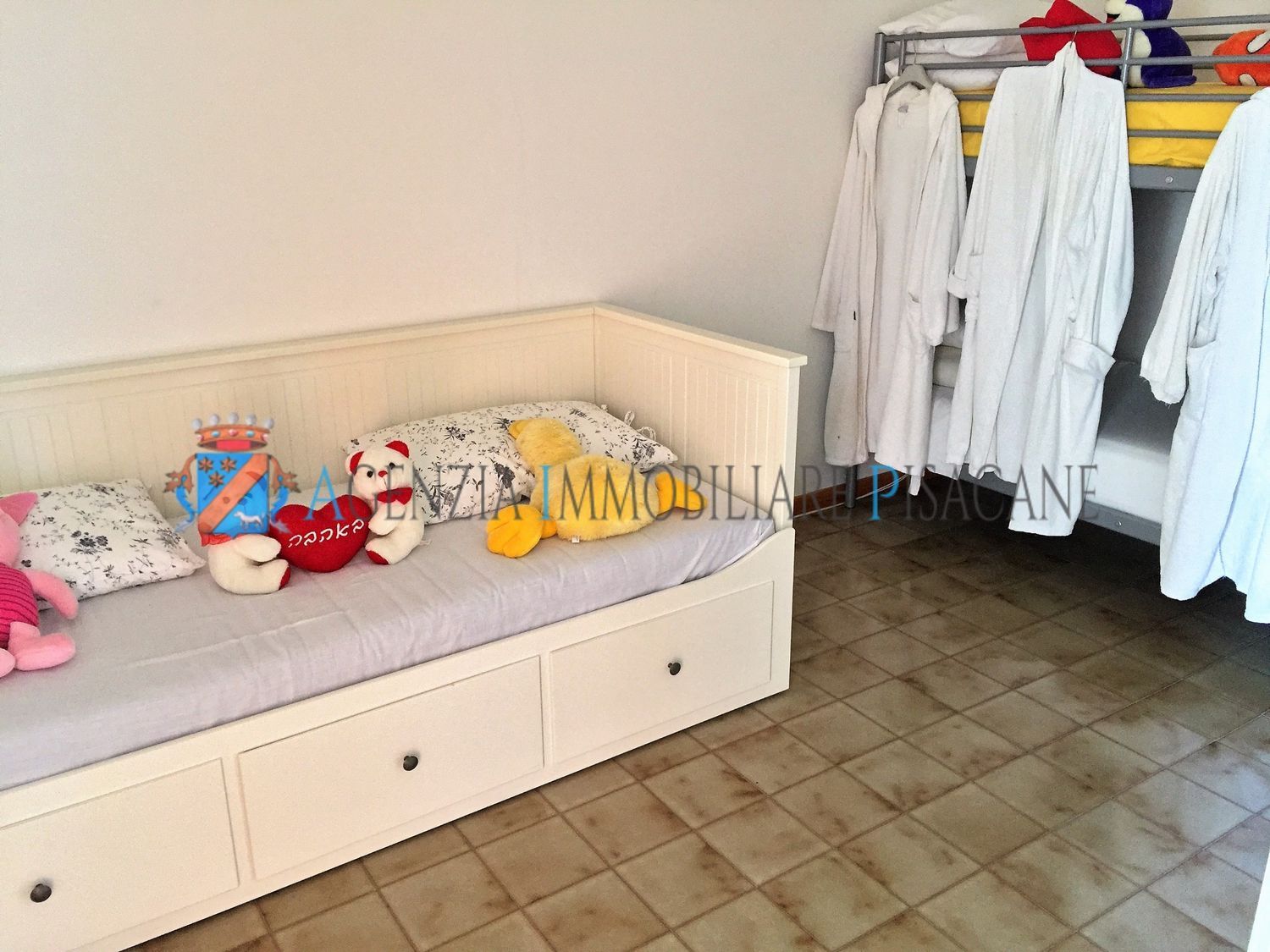  - Agenzia Immobiliare & Architettura Pisacane