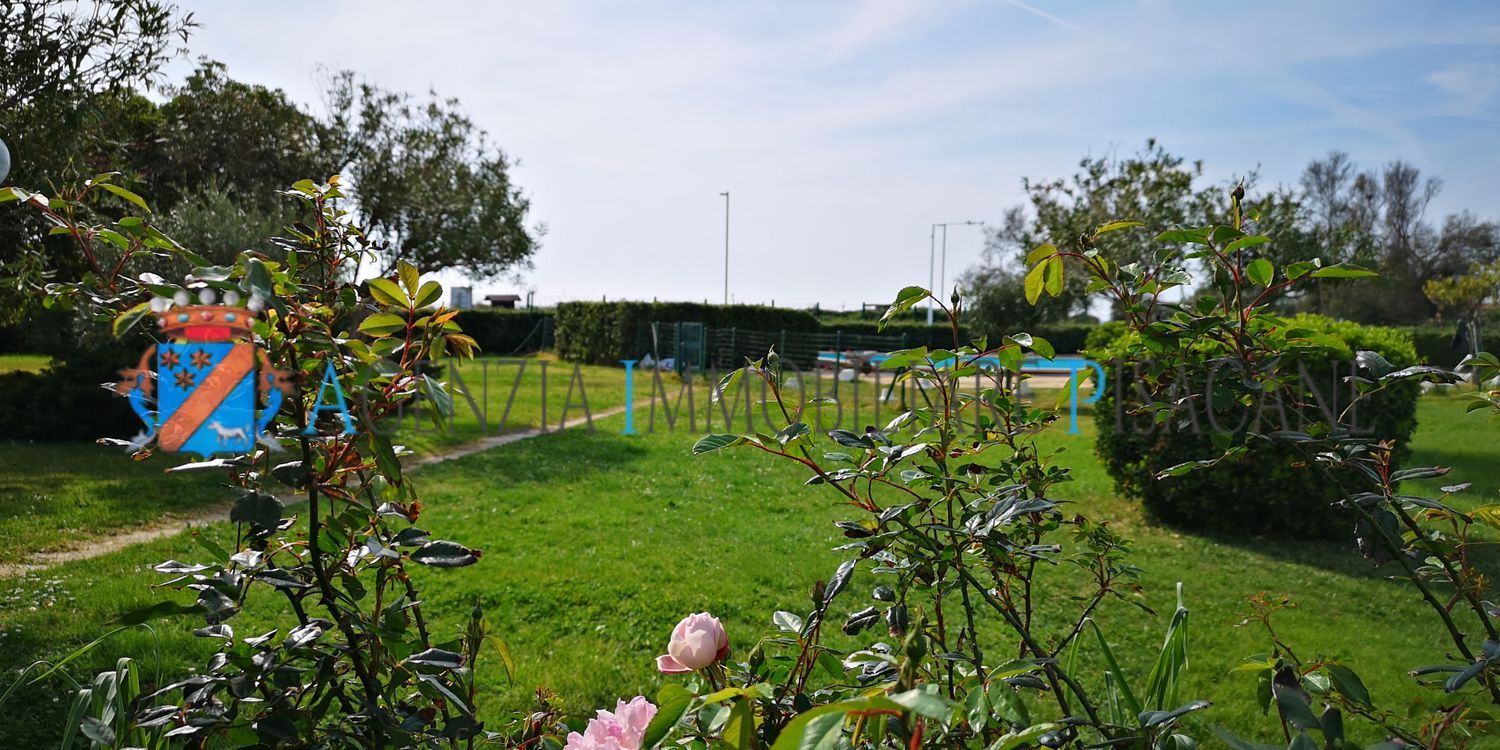  - Agenzia Immobiliare & Architettura Pisacane