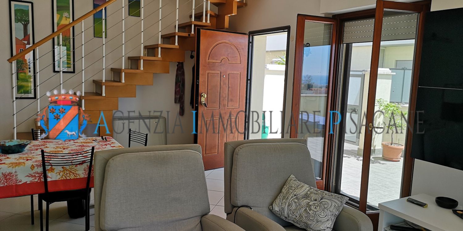  - Agenzia Immobiliare & Architettura Pisacane