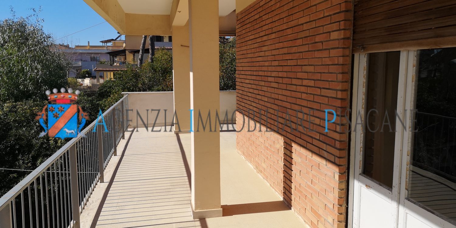  - Estate Agency & Architecture Pisacane