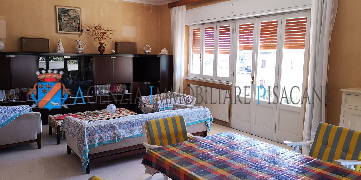  - Estate Agency & Architecture Pisacane