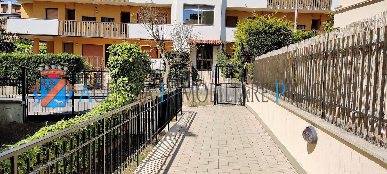  - Agenzia Immobiliare & Architettura Pisacane