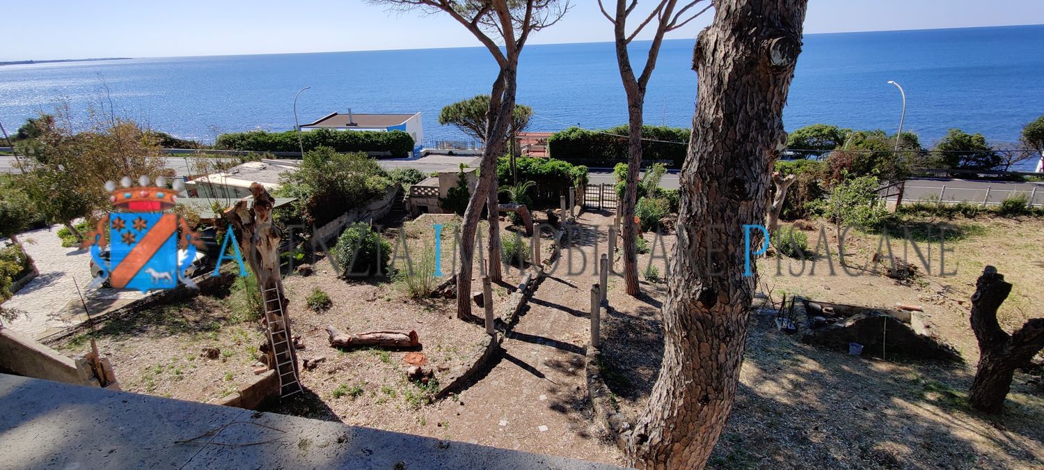  - Agenzia Immobiliare & Architettura Pisacane