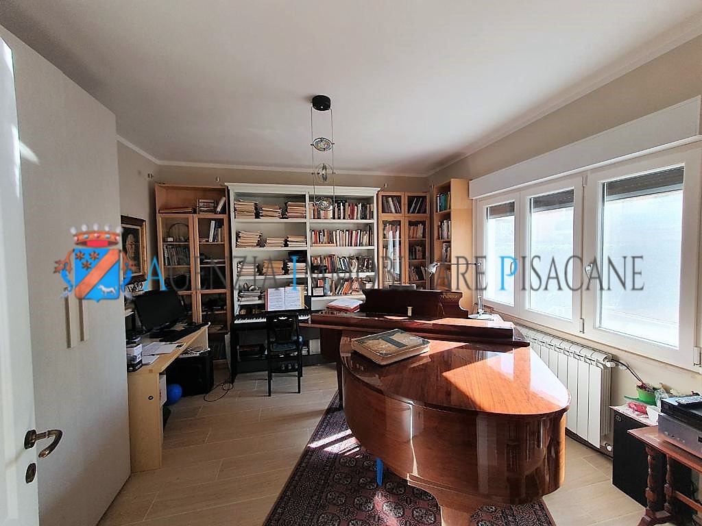  - Estate Agency & Architecture Pisacane