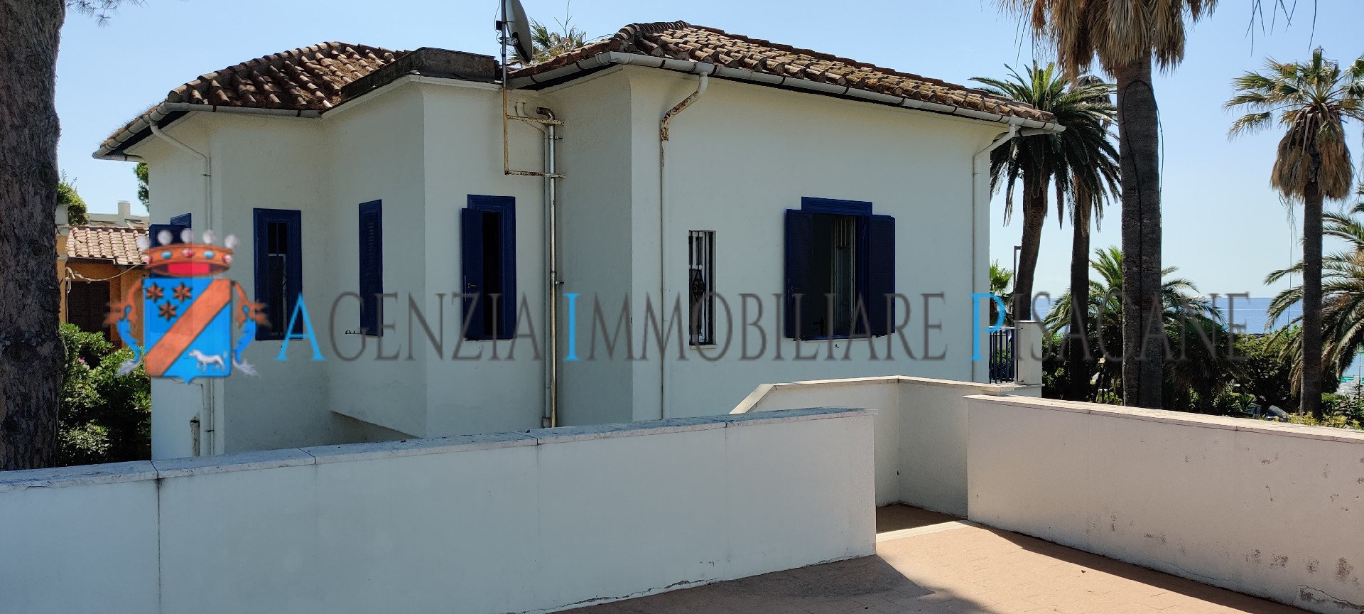 Villa - Agenzia Immobiliare & Architettura Pisacane