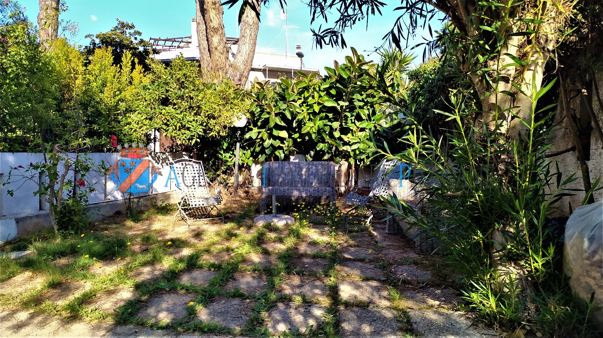 Giaridno - Agenzia Immobiliare & Architettura Pisacane
