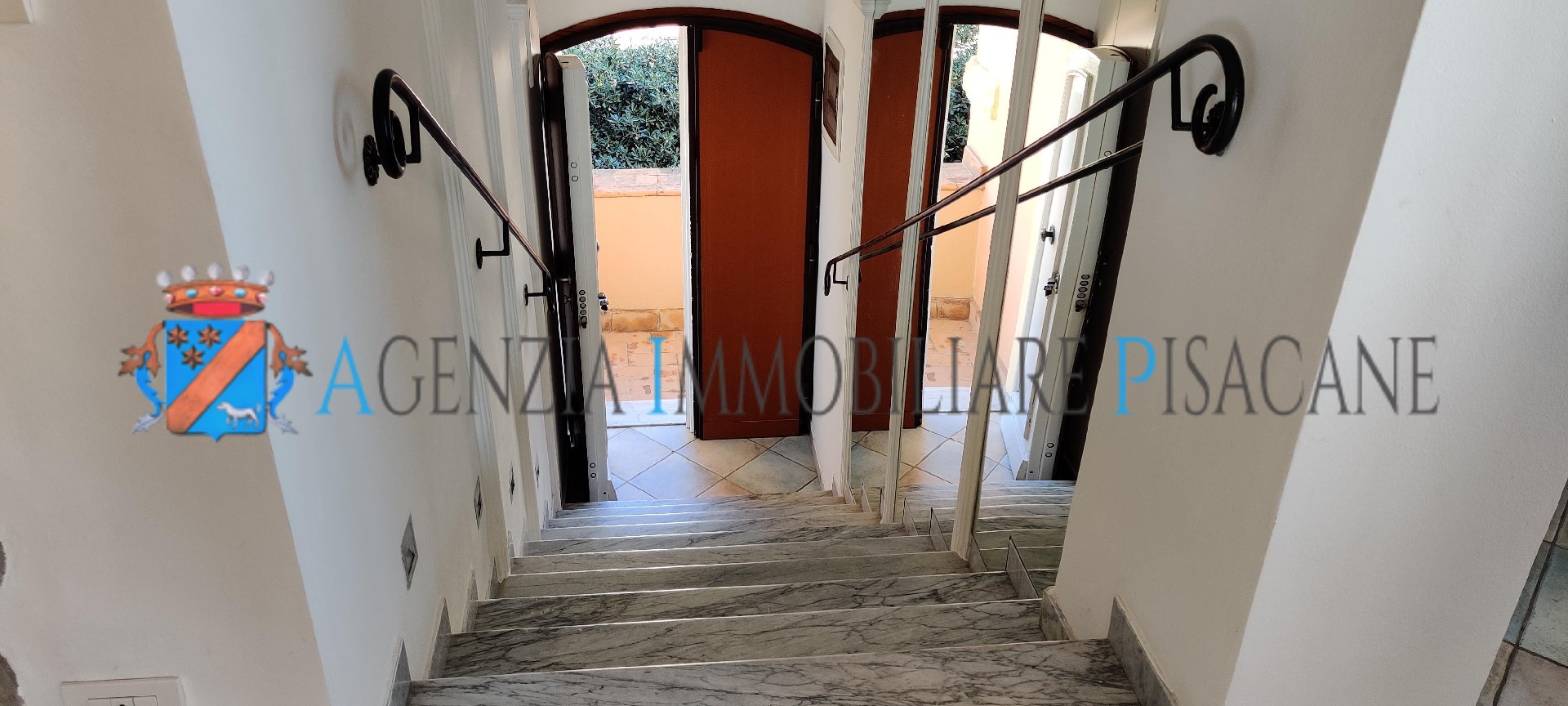 Ingresso - Agenzia Immobiliare & Architettura Pisacane