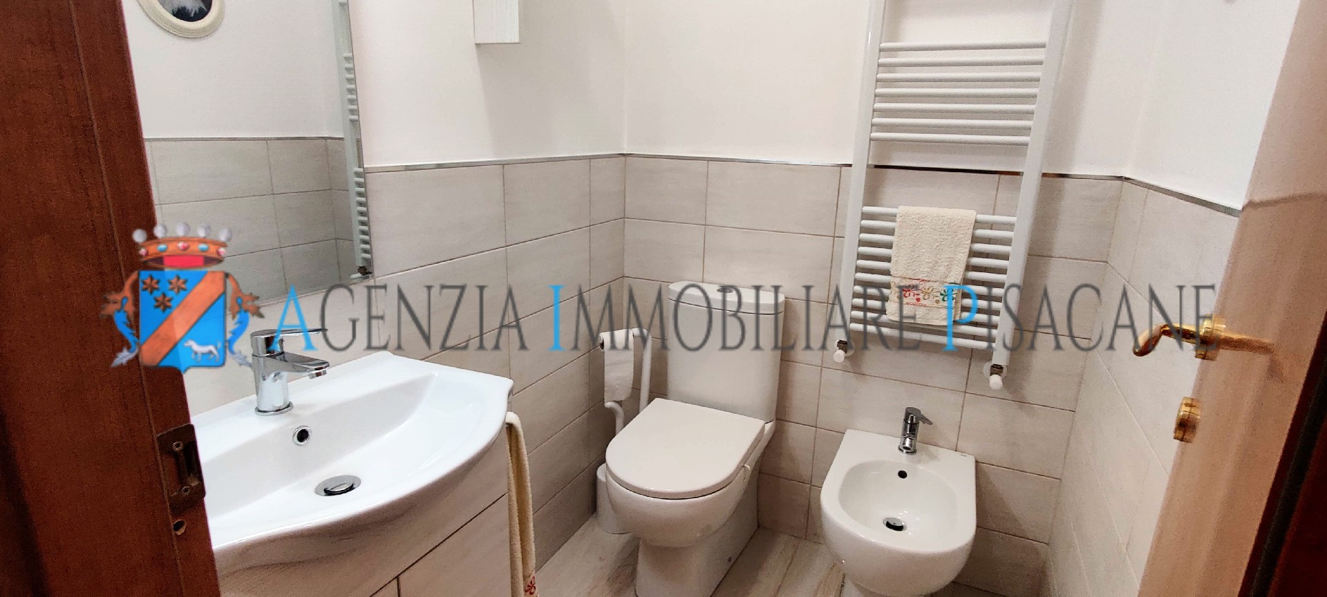 Bagno - Agenzia Immobiliare & Architettura Pisacane