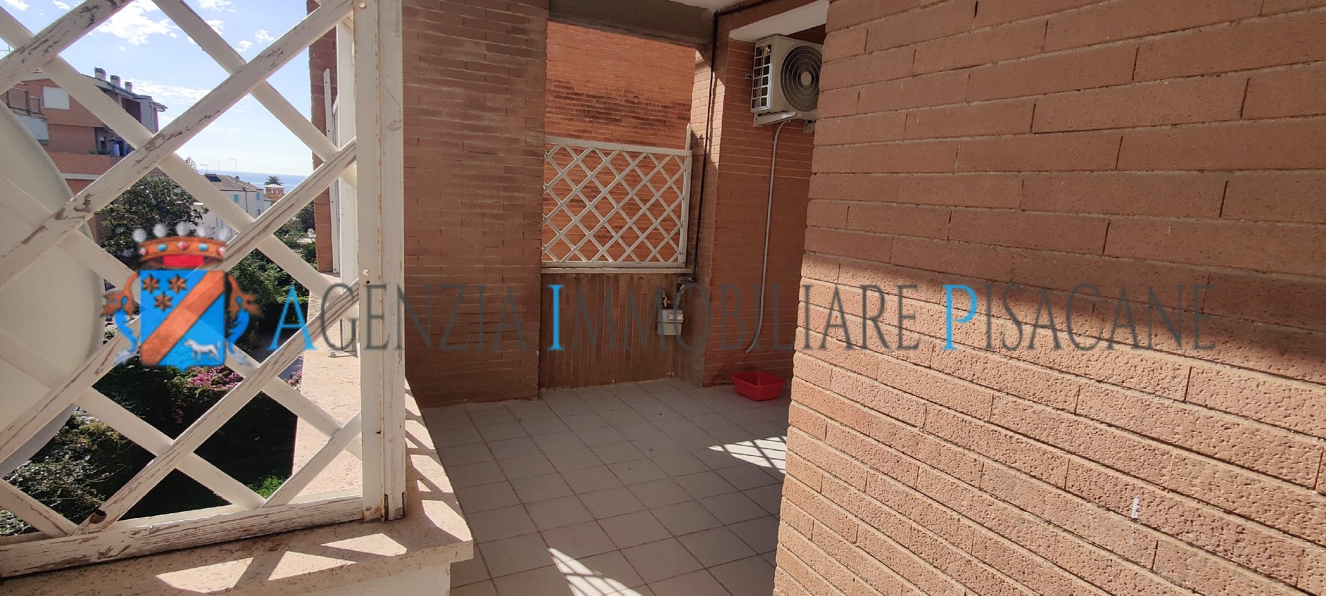 Terrazza  - Agenzia Immobiliare & Architettura Pisacane