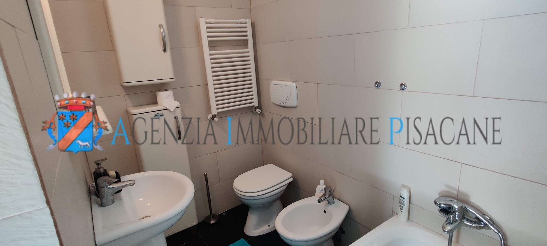 Bagno - Estate Agency & Architecture Pisacane