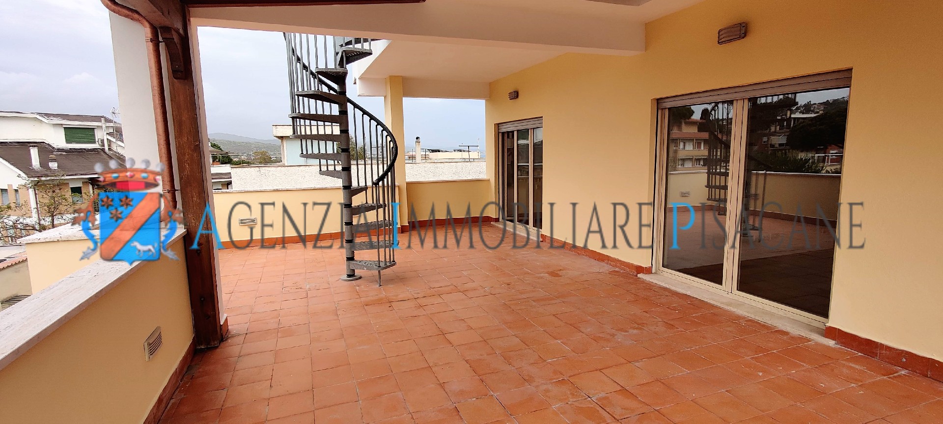 Terrazza  - Agenzia Immobiliare & Architettura Pisacane