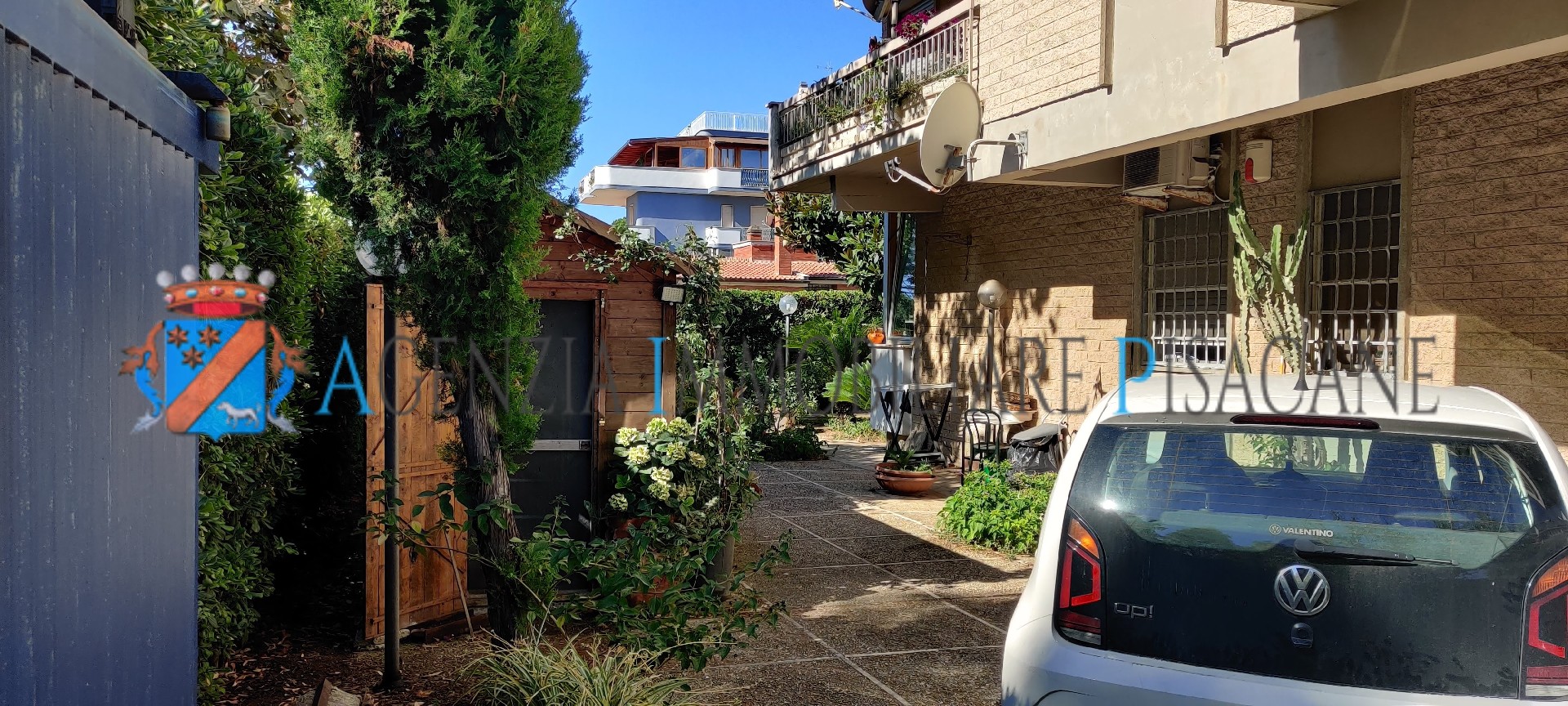 Ingresso carrabile - Estate Agency & Architecture Pisacane