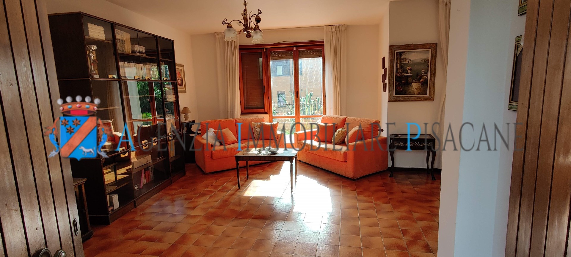 Salone - Agenzia Immobiliare & Architettura Pisacane
