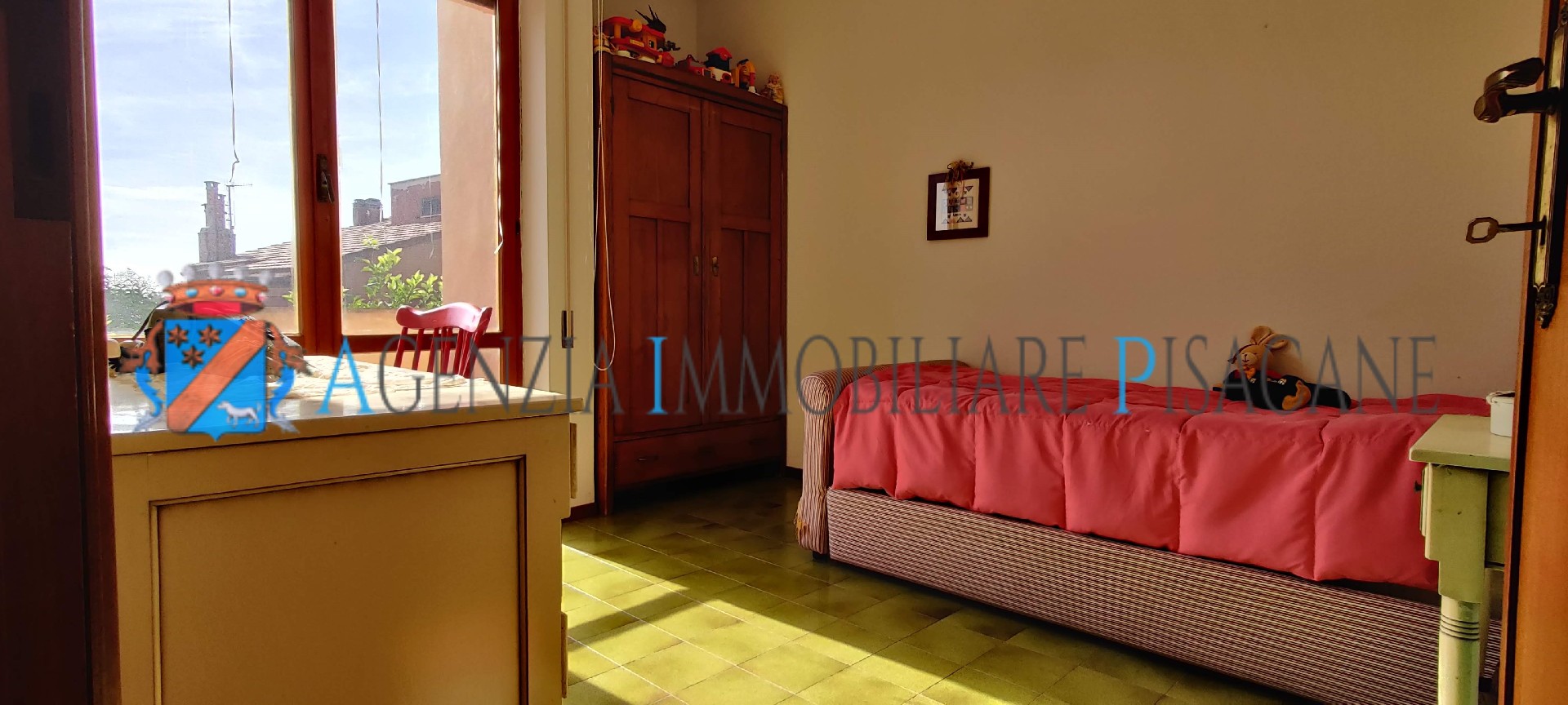 Camera 2 - Agenzia Immobiliare & Architettura Pisacane