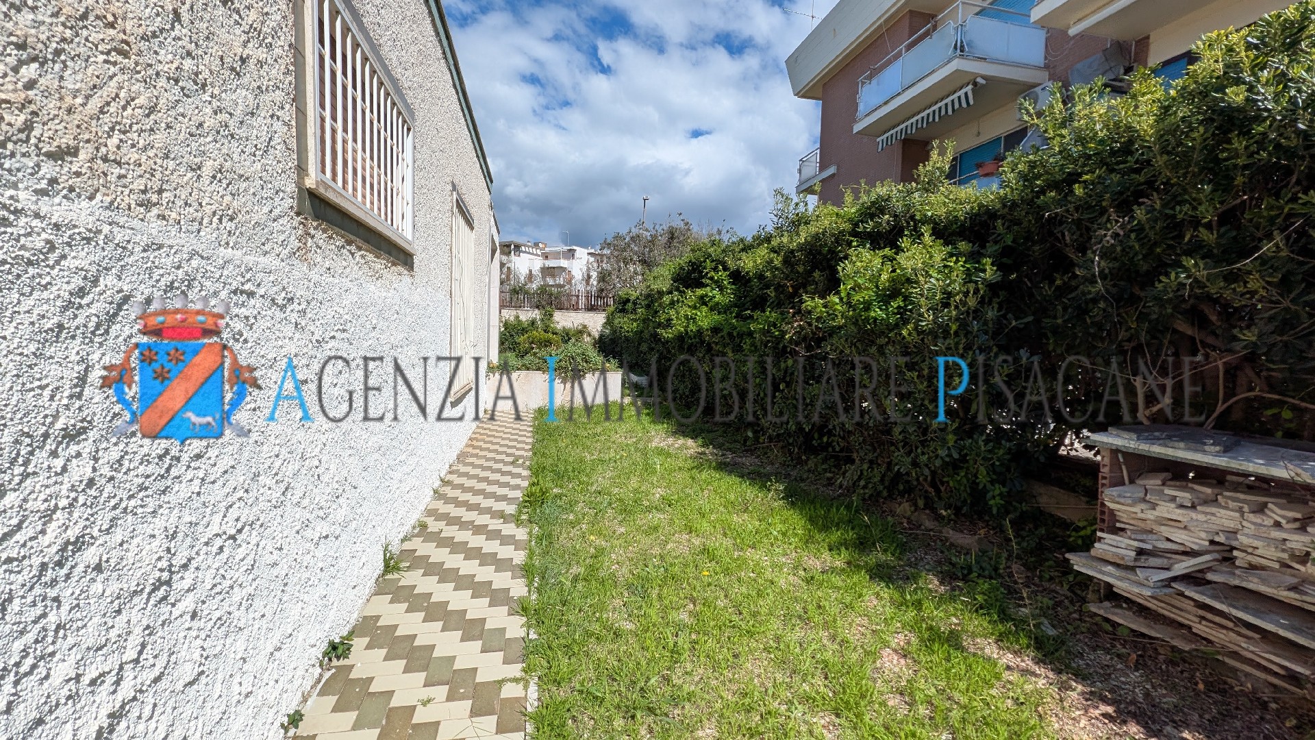  - Agenzia Immobiliare & Architettura Pisacane