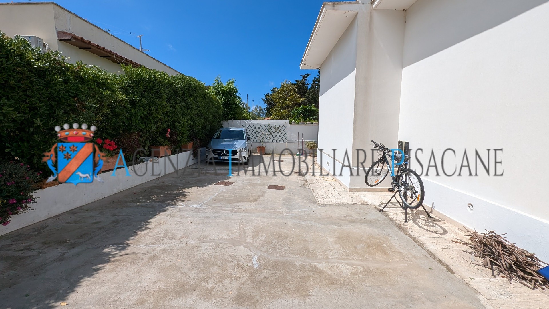  - Estate Agency & Architecture Pisacane