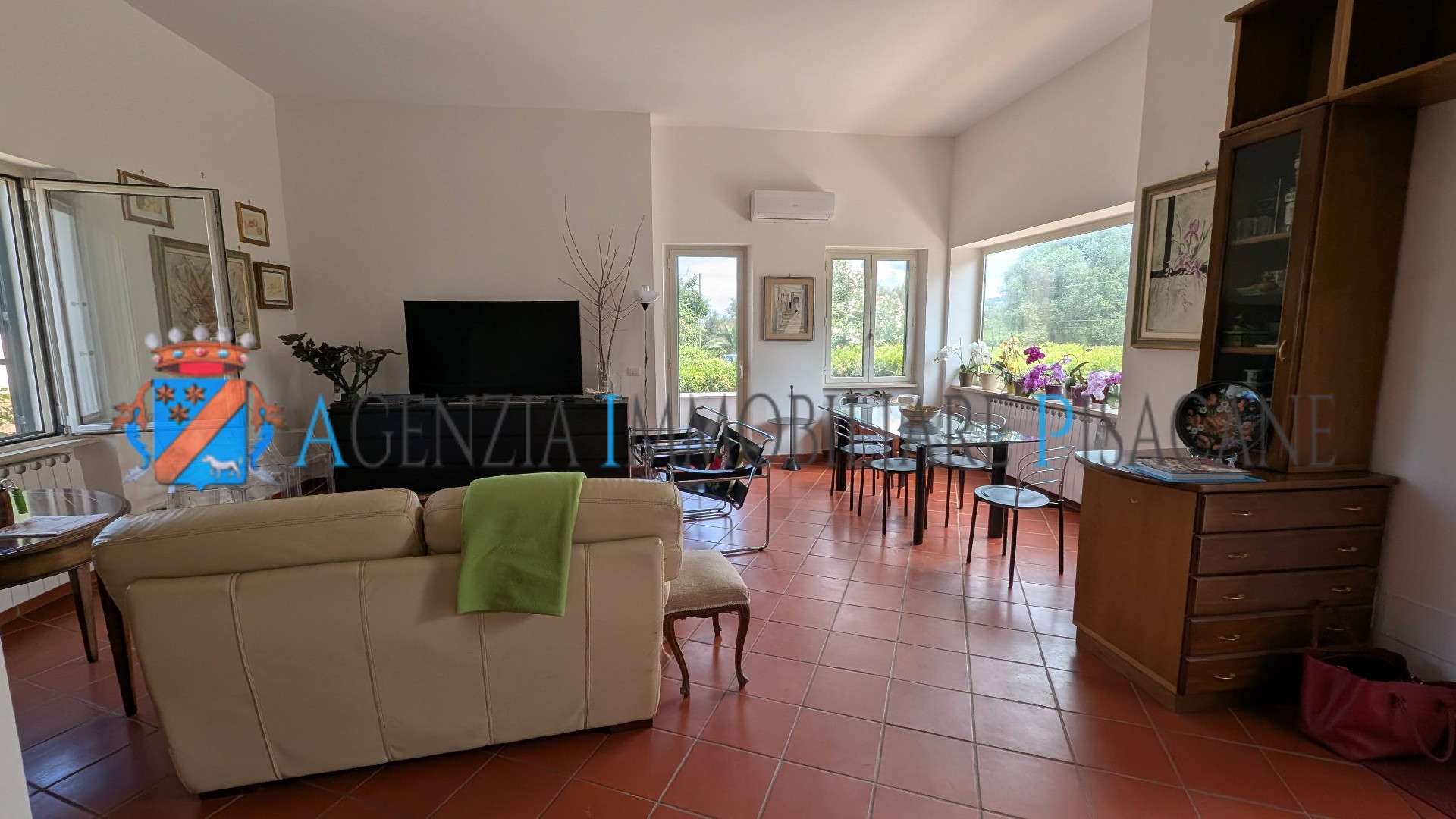  - Estate Agency & Architecture Pisacane
