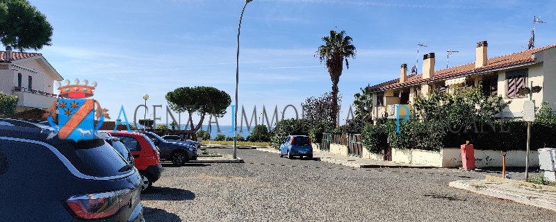 Villetta a schiera in Via Mar Mediterraneo , 15, Prato del Mare, Santa Marinella - Case e appartamenti - Estate Agency & Architecture Pisacane